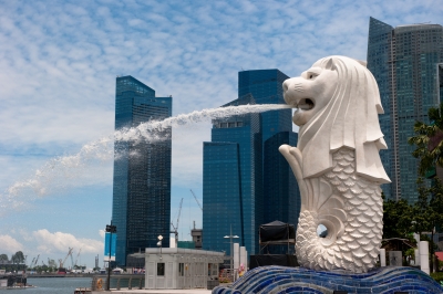 Despite digital, Singapore uses cash more than you think